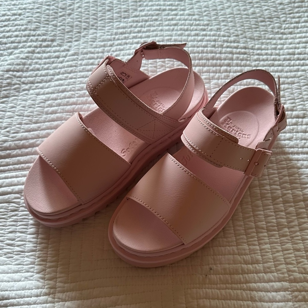 Dr. Martens baby Chalk Pink ‘Voss Mono’ chunky leather lightweight sandals - Picture 8 of 14